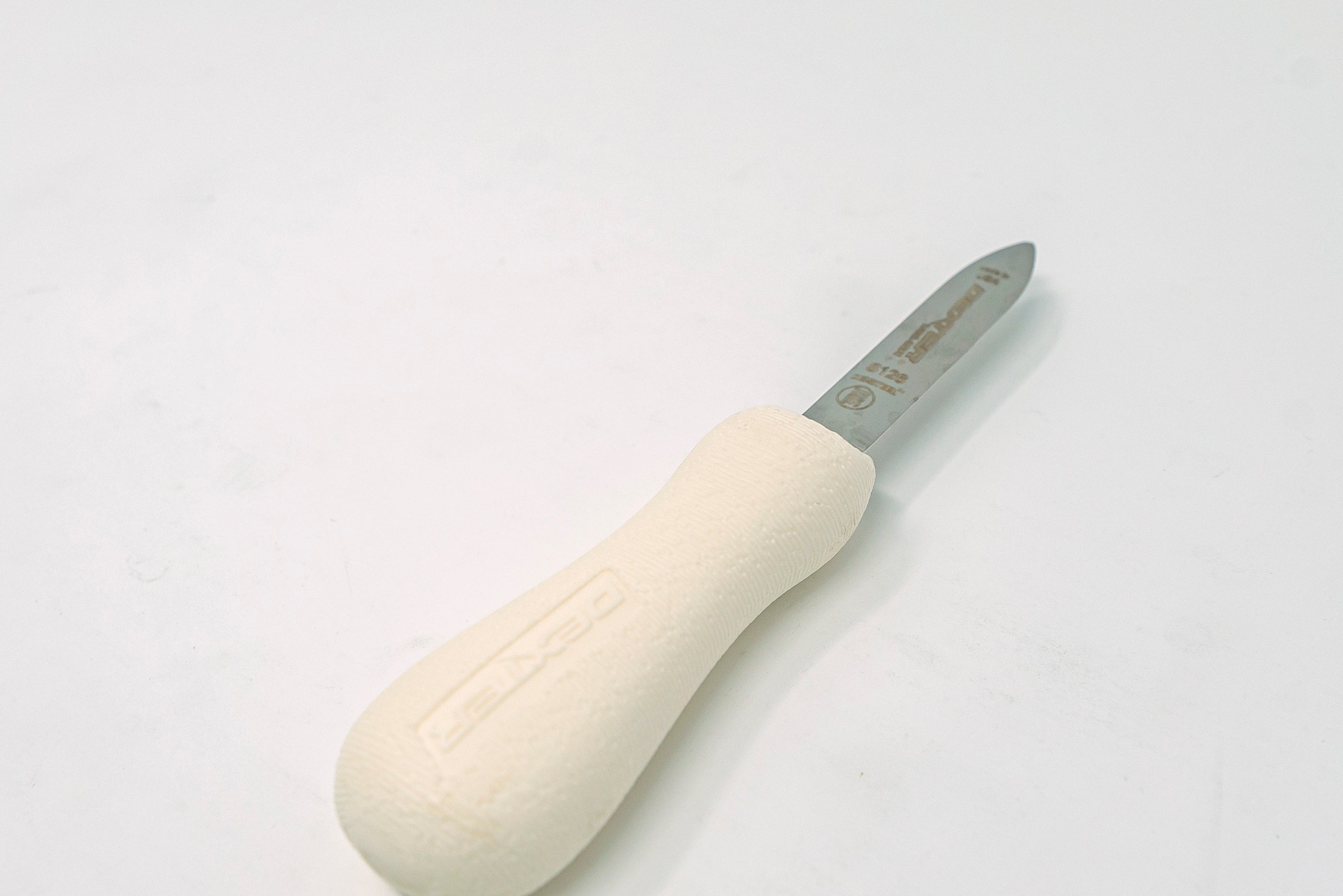 Dexter Russell Sani-Safe 2-3/4" Providence Oyster Knife - Thecooksedge