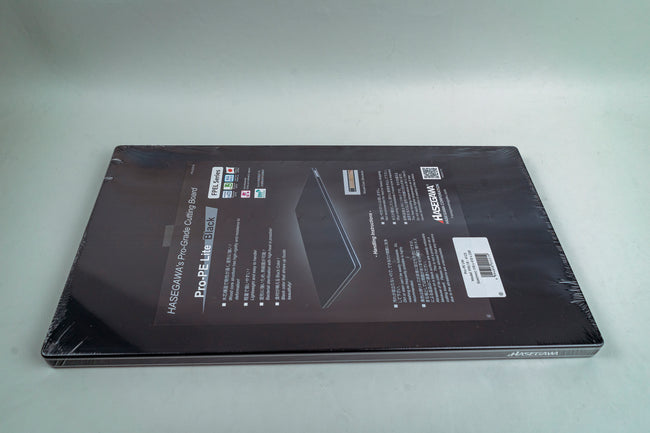 Hasegawa FPEL Black Cutting Board w/ Wood Core - Thecooksedge