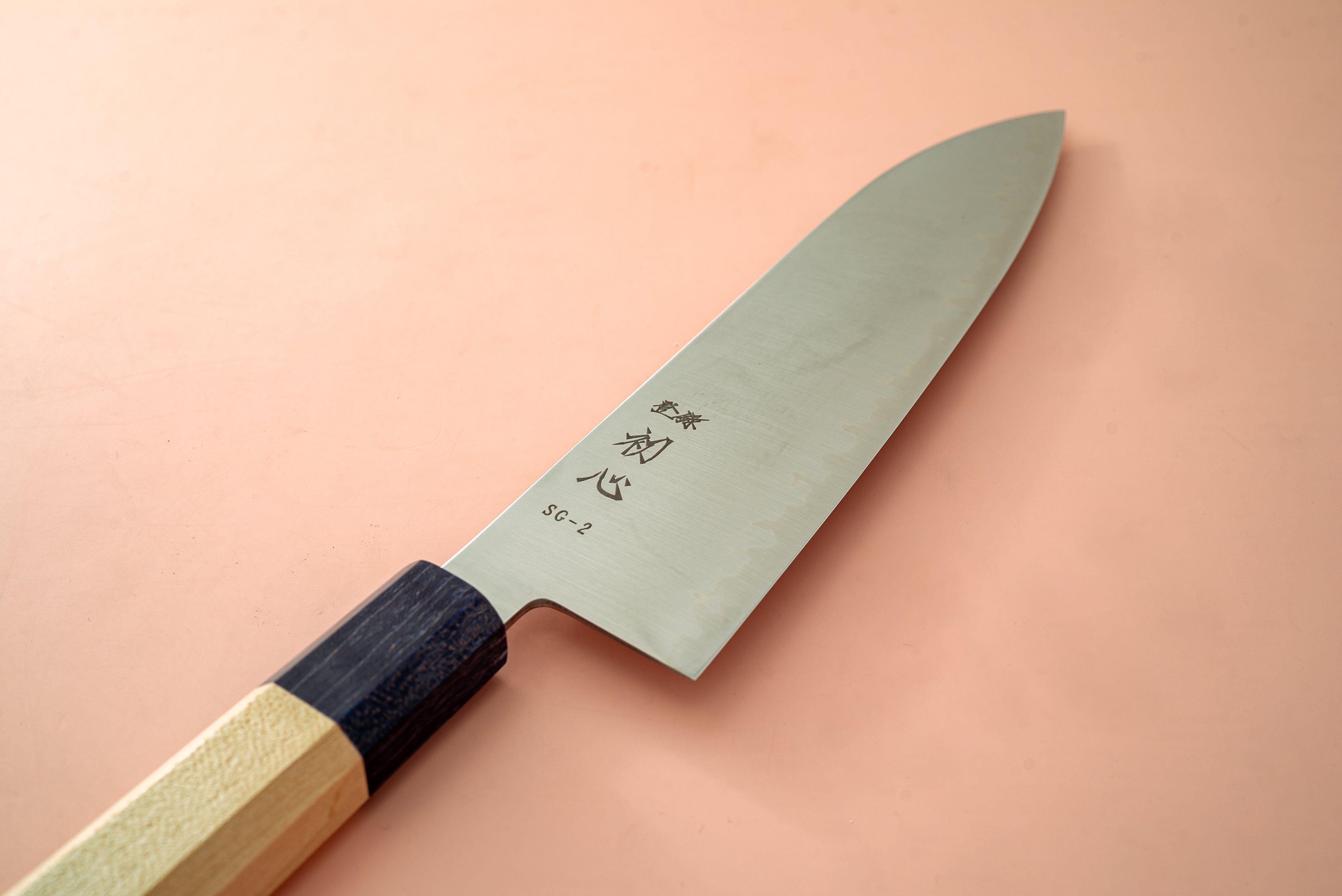 Hatsukokoro Hayabusa SG2 Santoku 180mm - Thecooksedge