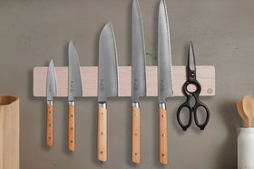 Hazaki Knife Rack
