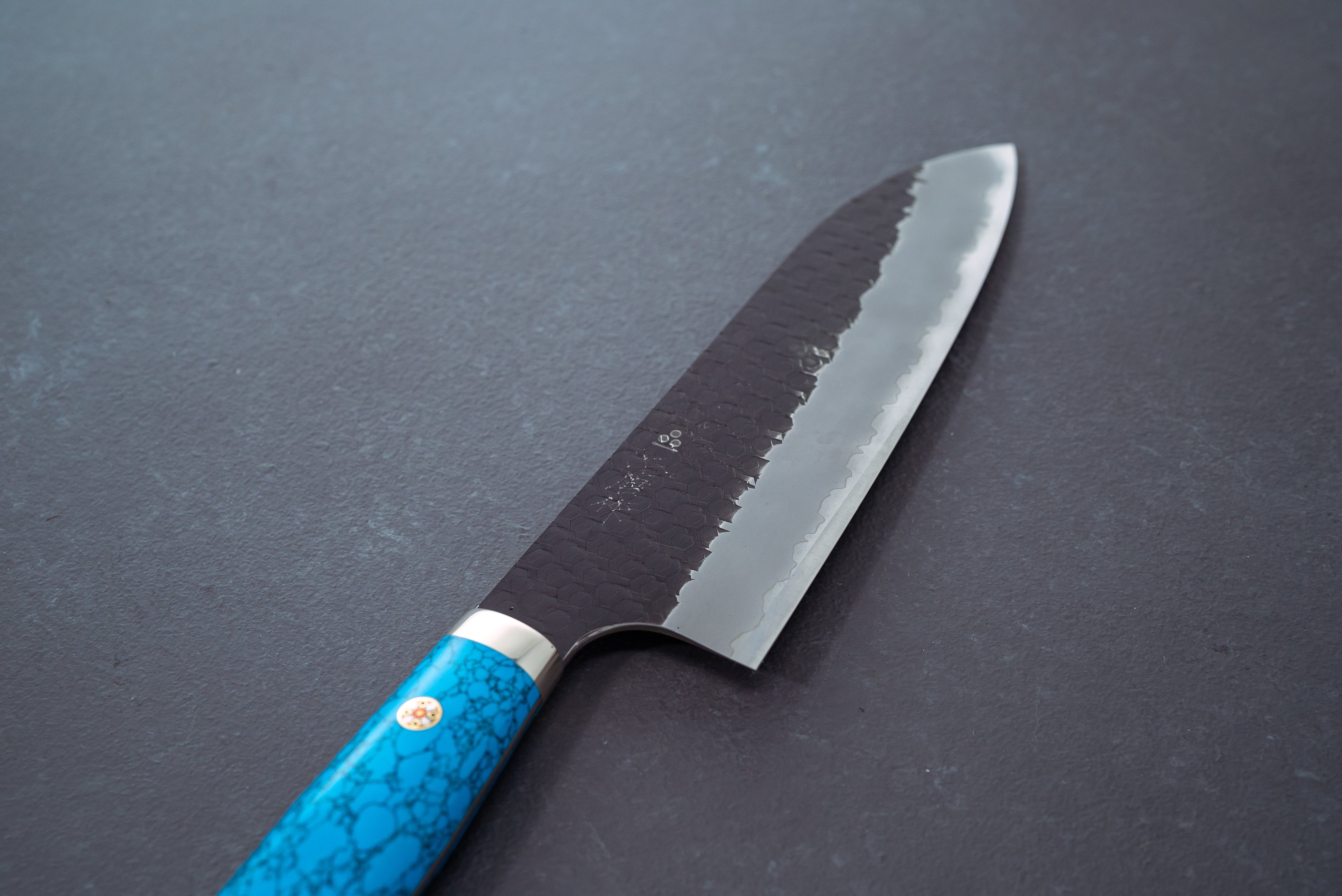 Nigara Hamono Kurouchi SG2 Tsuchime Santoku 180mm - Thecooksedge