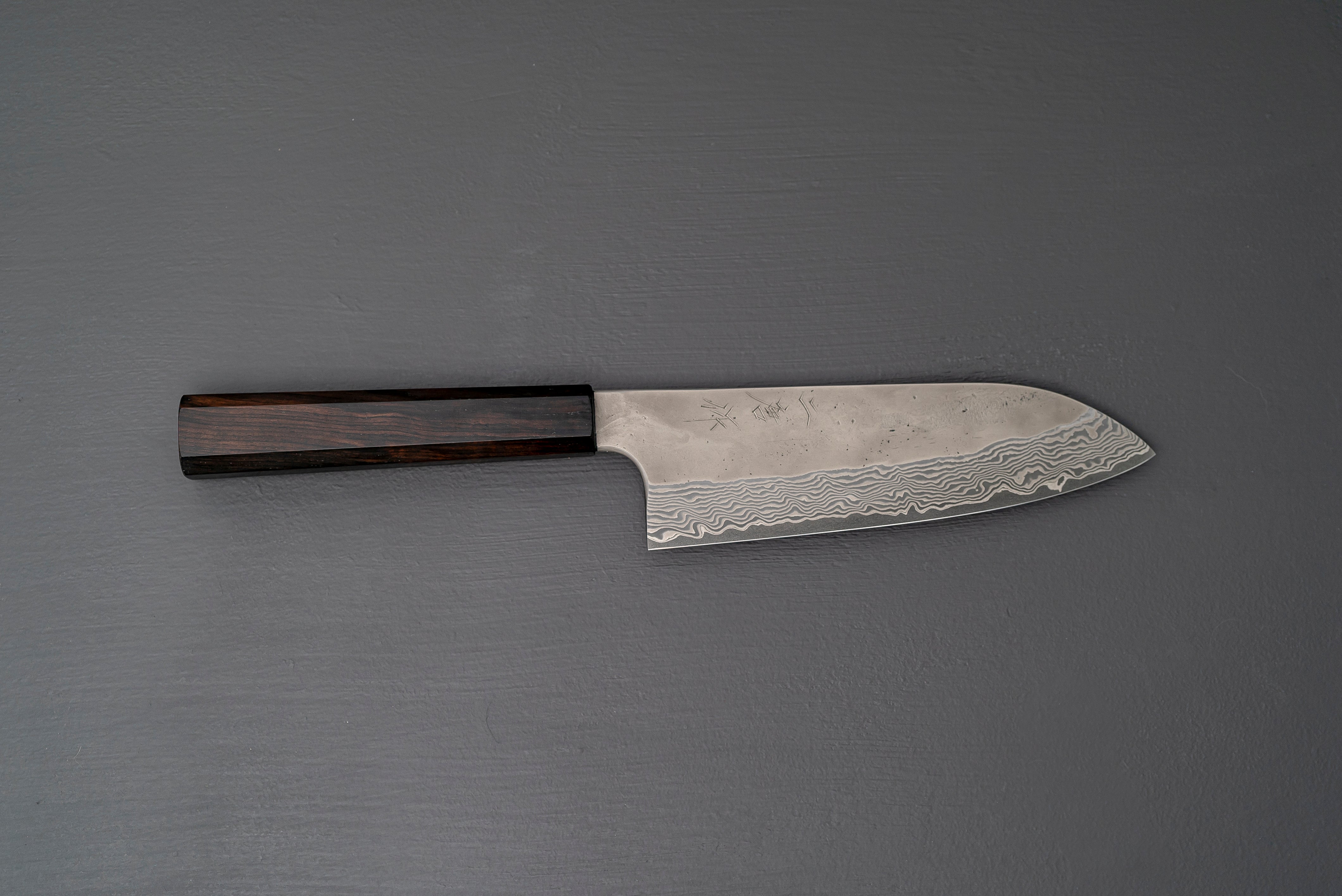 Nigara Hamono Silver3 Damascus Santoku 180mm - Thecooksedge