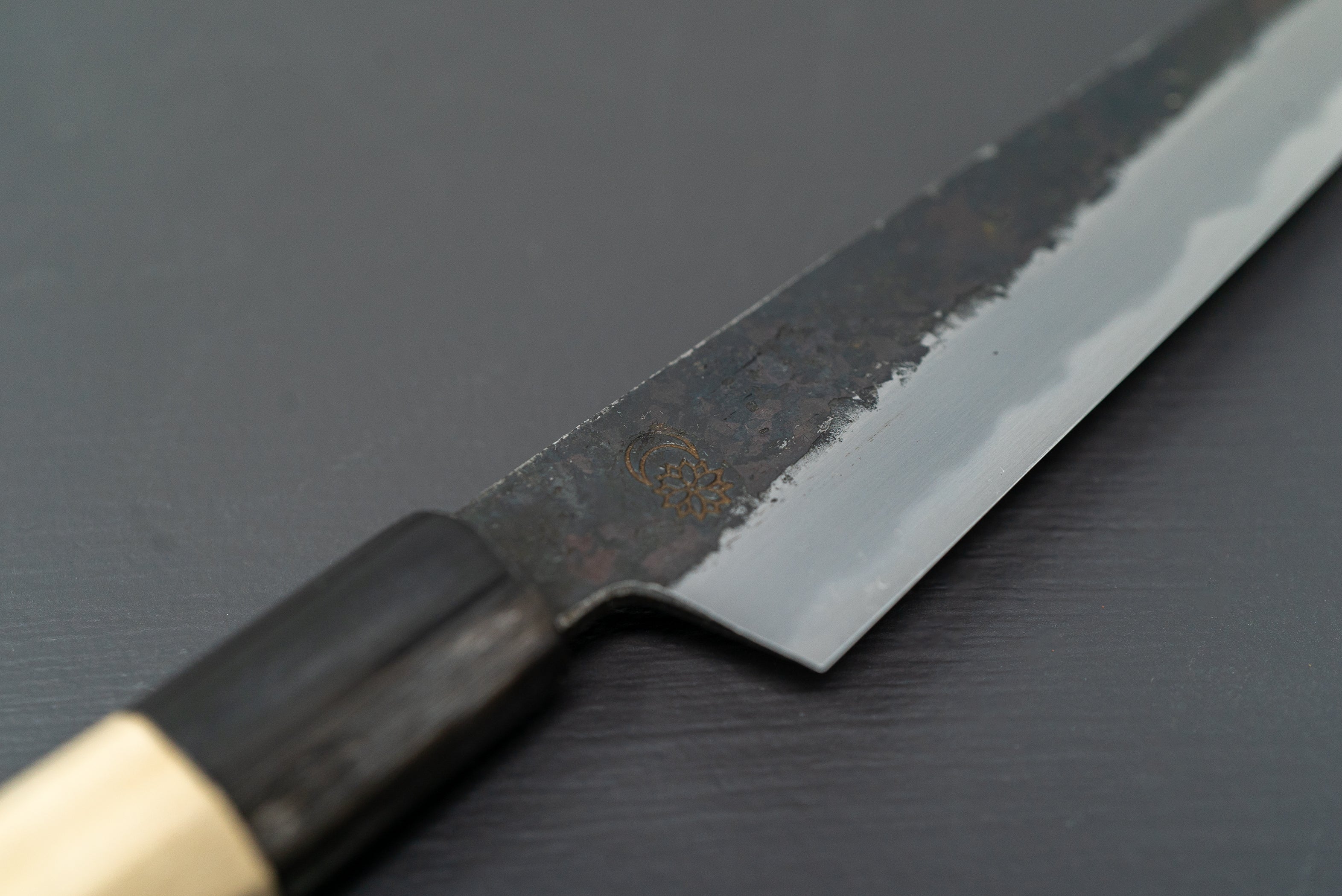 Sakai Kikumori Kikuzuki Kuro Kiritsuke Petty 135mm - Thecooksedge