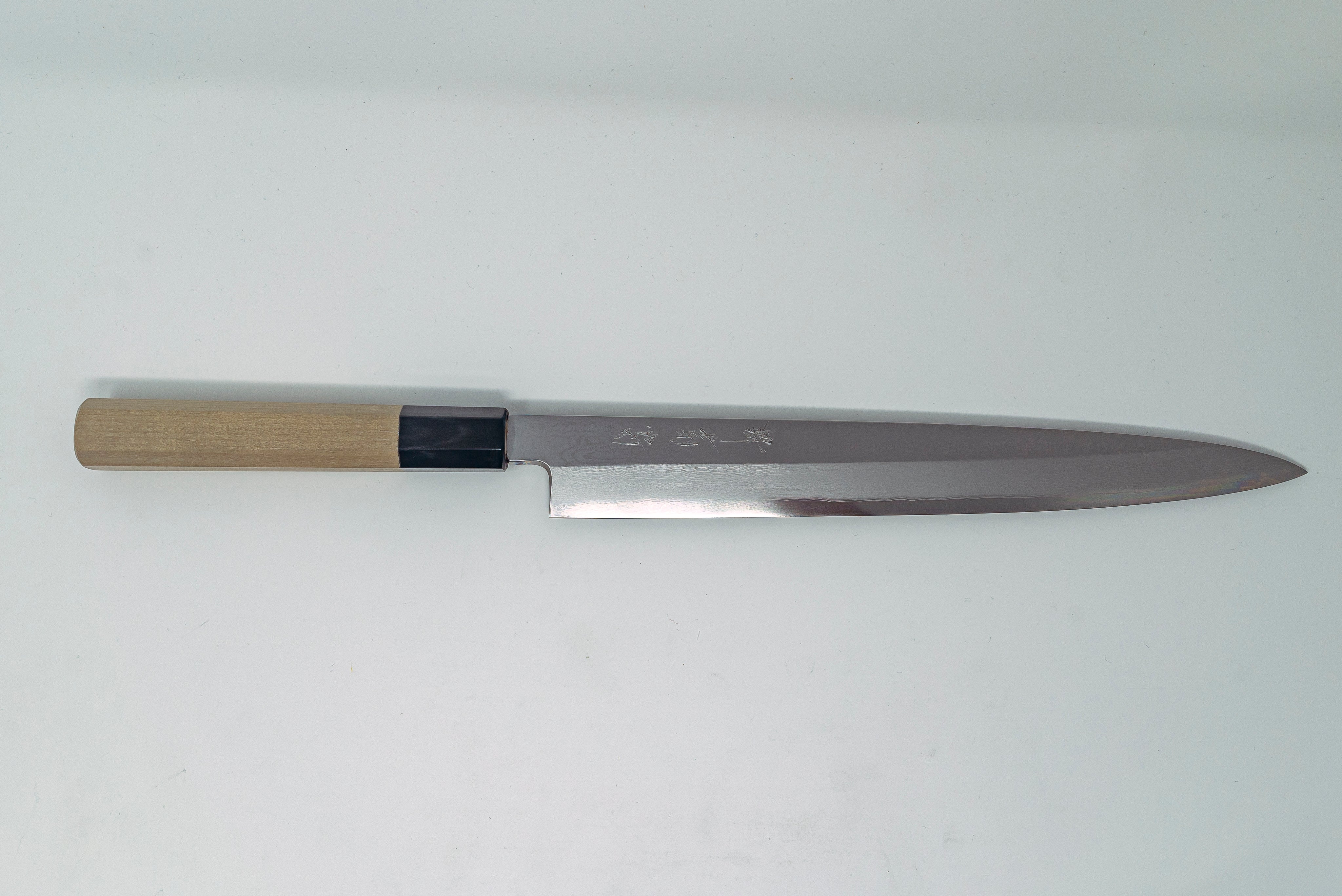 Sakai Kikumori VG10 Damascus Yanagiba 270mm w/ Magnolia handle - Thecooksedge