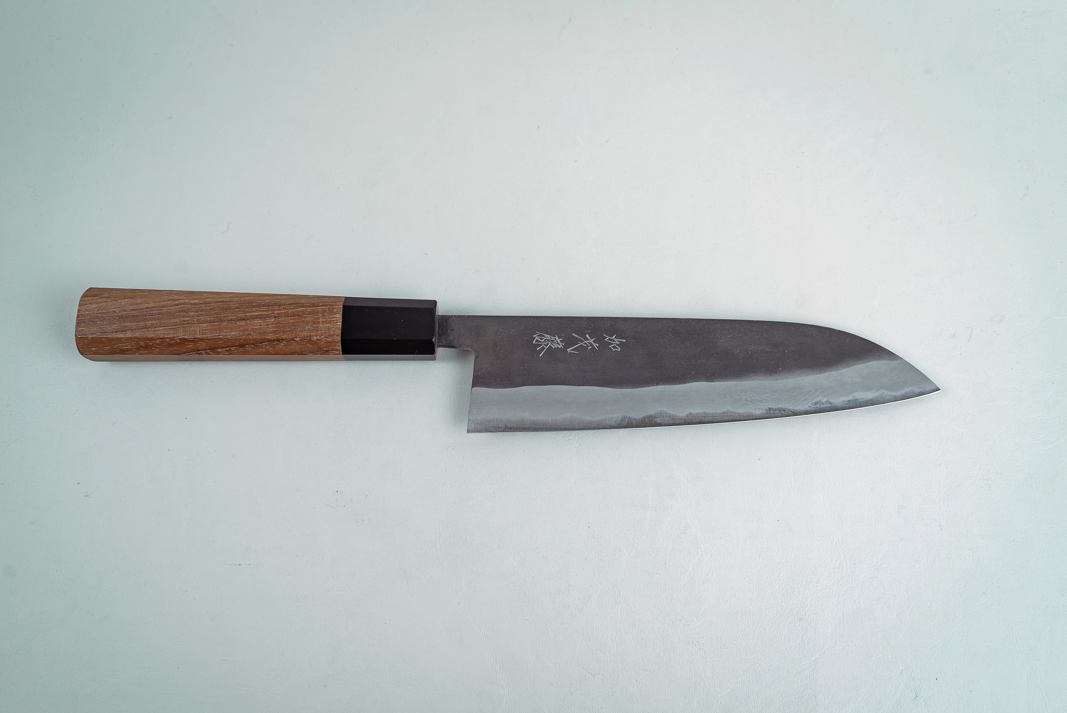 Shiro Kamo AS Kurouchi Santoku 180mm - Thecooksedge