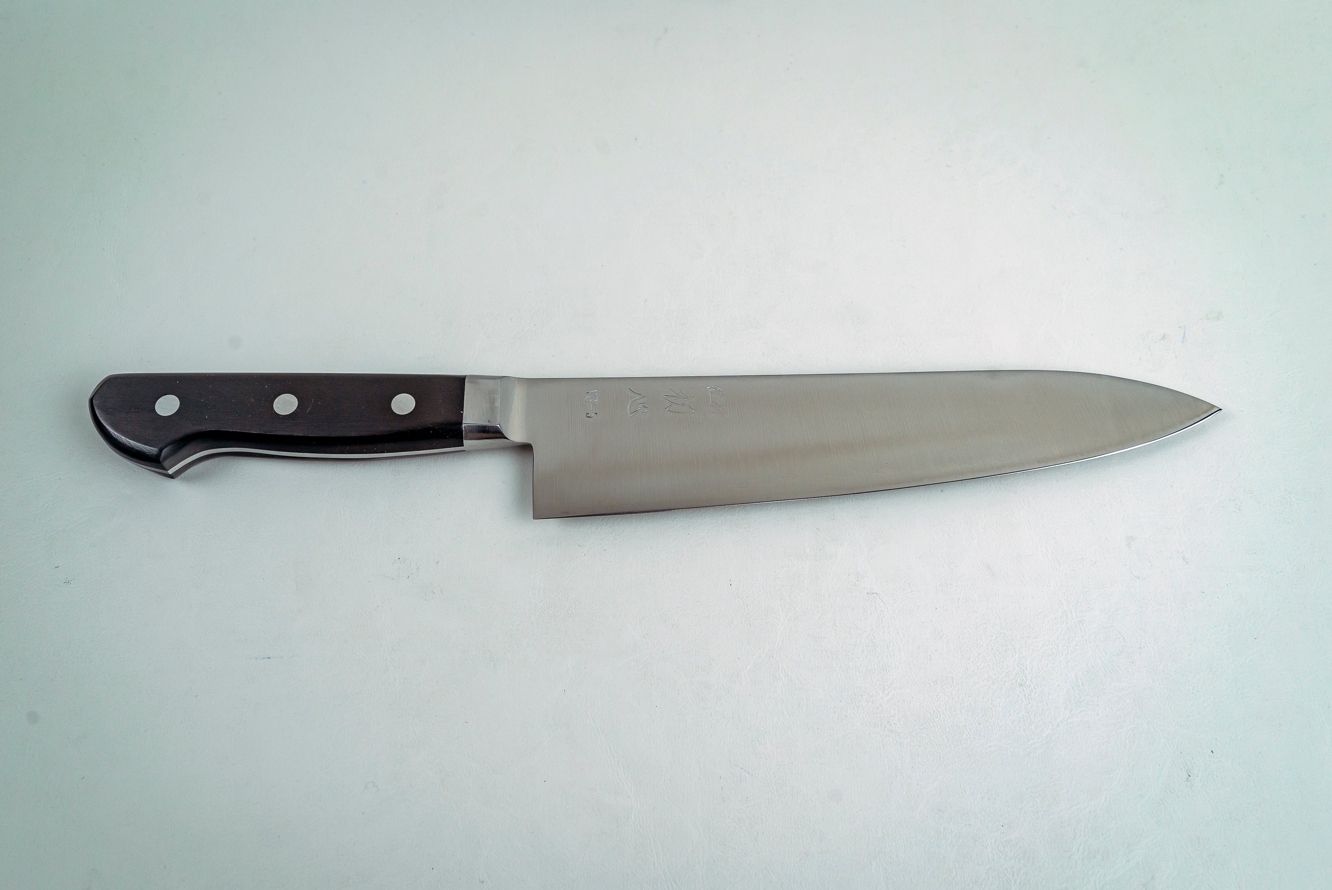 VG5 Gyuto 210mm - Thecooksedge