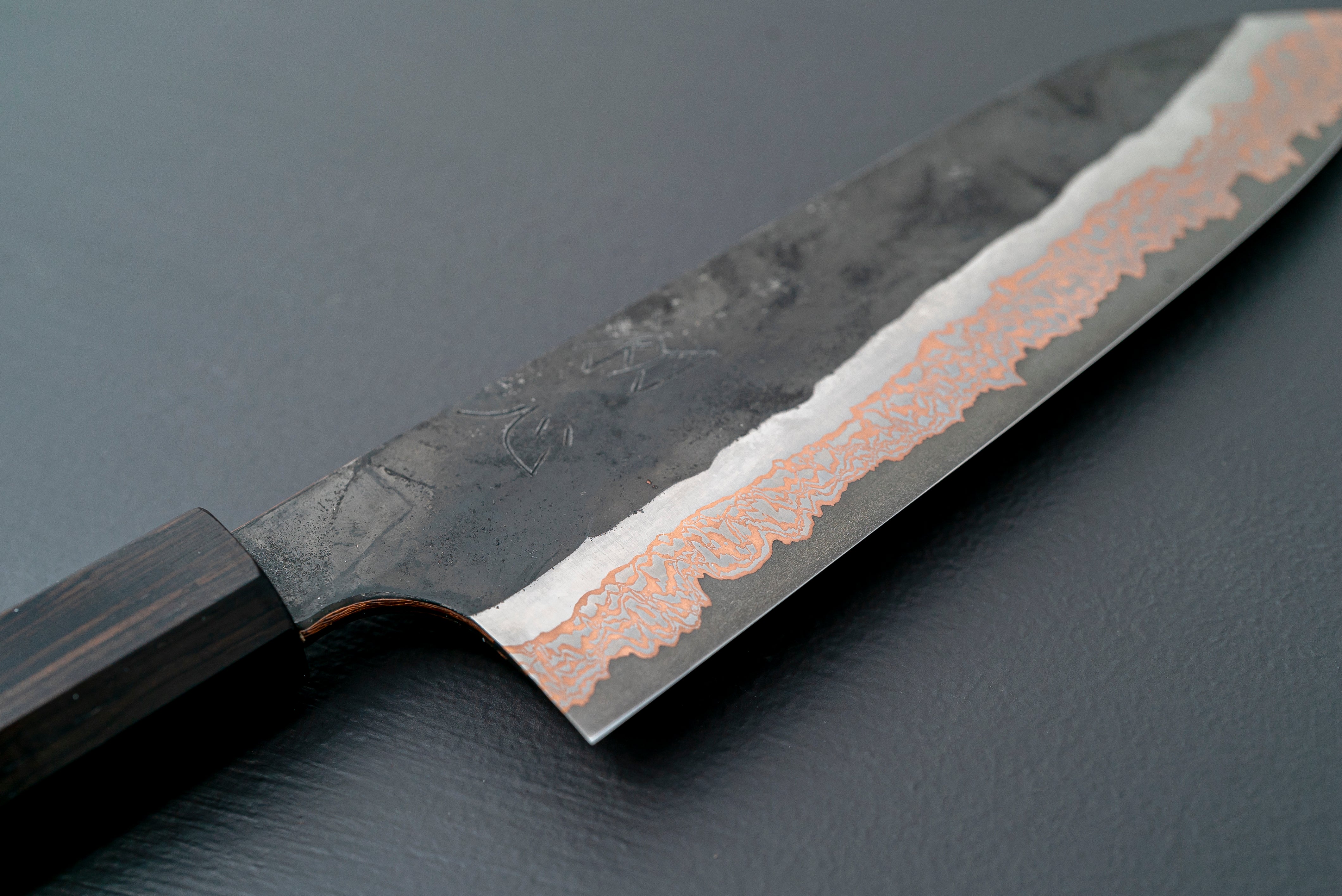 Hatsukokoro Yorokobi Kurouchi SLD Damascus Santoku 180mm - Thecooksedge