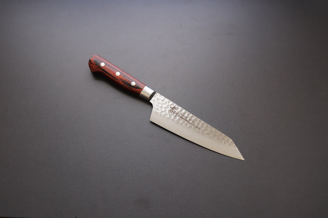 Sakai Takayuki 33 Layer Damascus Kengata Santoku 160mm - Thecooksedge