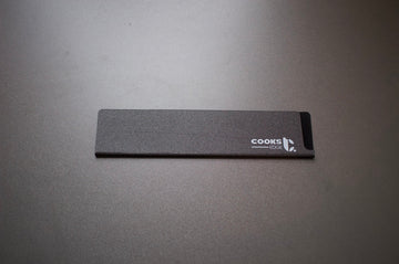 Cook's Edge blade guard 225mm - Thecooksedge