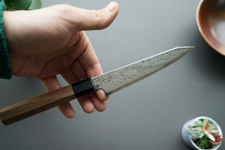 Hatsukokoro Sunaarashi Kurozome Damascus Kiritsuke Petty 150mm - Thecooksedge