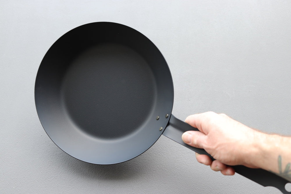 Kirameki Iron Frying Pan - Thecooksedge