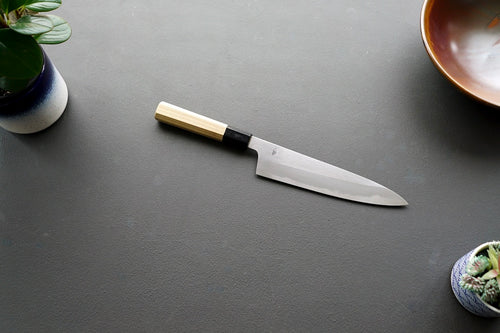 Kikuzuki Kasumi Gyuto 210mm - Thecooksedge