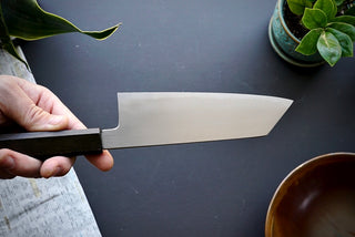 Sakai Kikumori Asagiri Kiritsuke Santoku 180mm - Thecooksedge