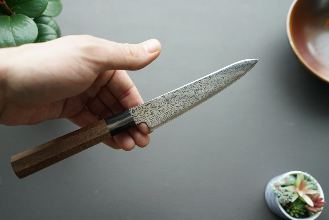 Hatsukokoro Sunaarashi Kurozome Damascus Petty 150mm - Thecooksedge