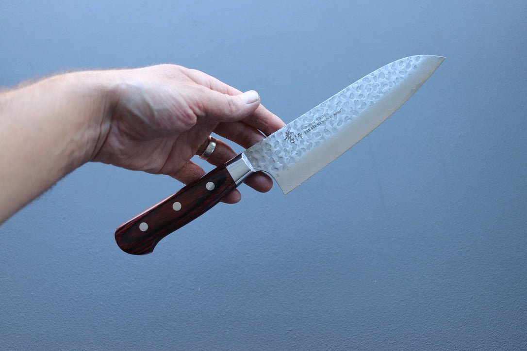 Sakai Takayuki 33 Layer Damascus Santoku 160mm - Thecooksedge