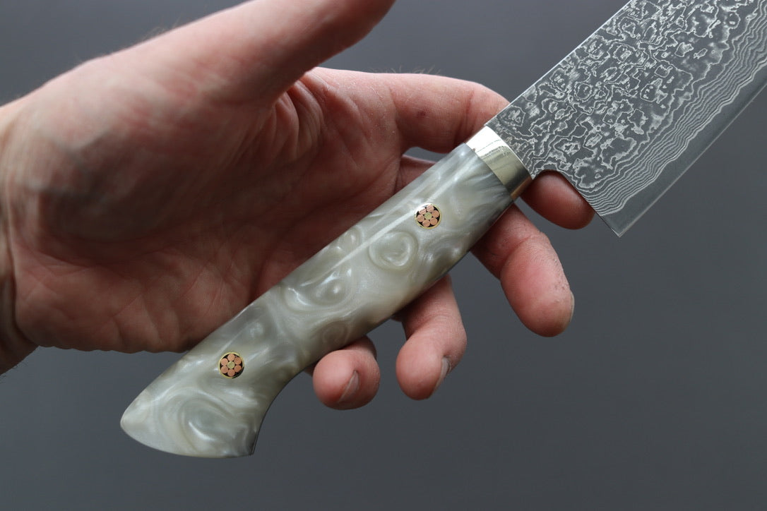 Shigeki Tanaka R2 Damascus Santoku w/Custom Western White Acrylic Handle - Thecooksedge
