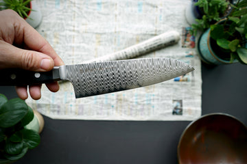 Hayabusa Damascus HAP40 Santoku 180mm - Thecooksedge