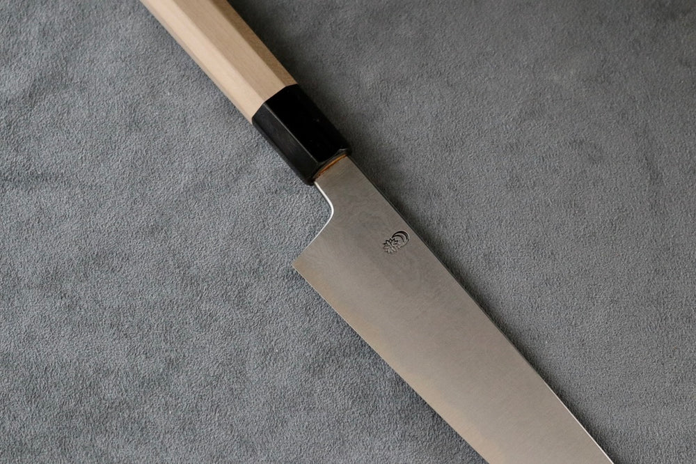 Sakai Kikumori Kikuzuki Uzu Gyuto 210mm - Thecooksedge
