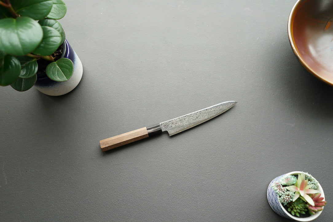 Hatsukokoro Sunaarashi Kurozome Damascus Petty 150mm - Thecooksedge