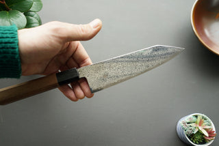 Hatsukokoro Sunaarashi Kurozome Damascus Bunka 180mm - Thecooksedge