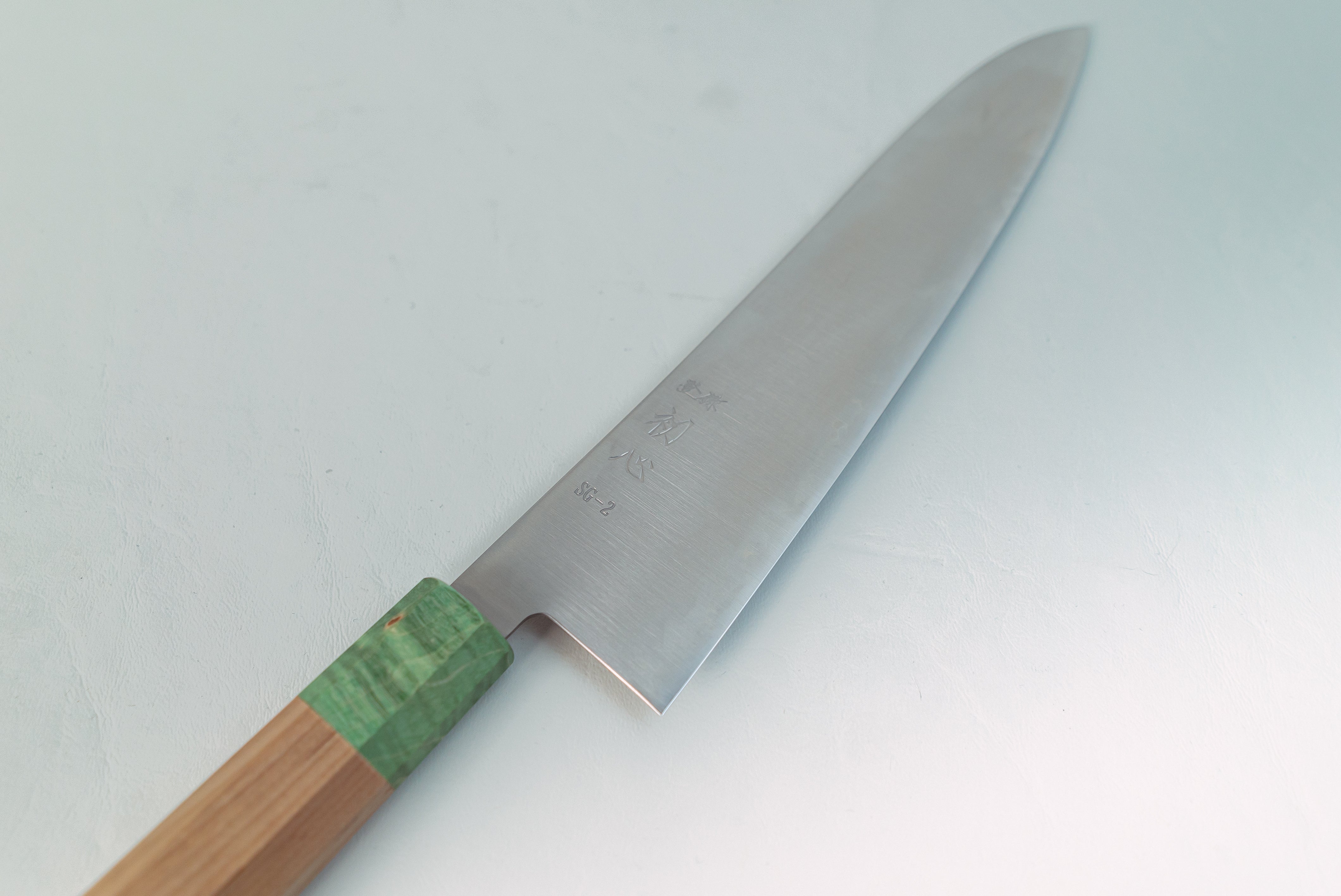 Hatsukokoro Hayabusa SG2 Gyuto 240mm - Thecooksedge