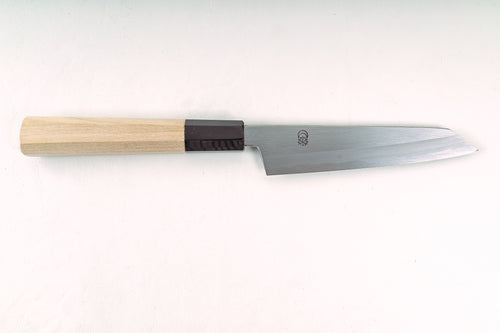 Sakai Kikumori Kikuzuki Kasumi kiritsuke Petty 135mm - Thecooksedge