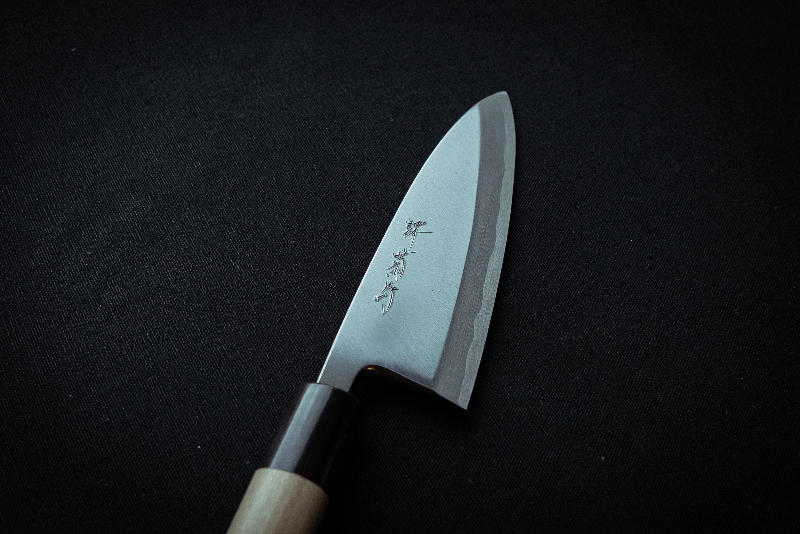 Sakai Kikumori Shironiko Deba 150mm - Thecooksedge
