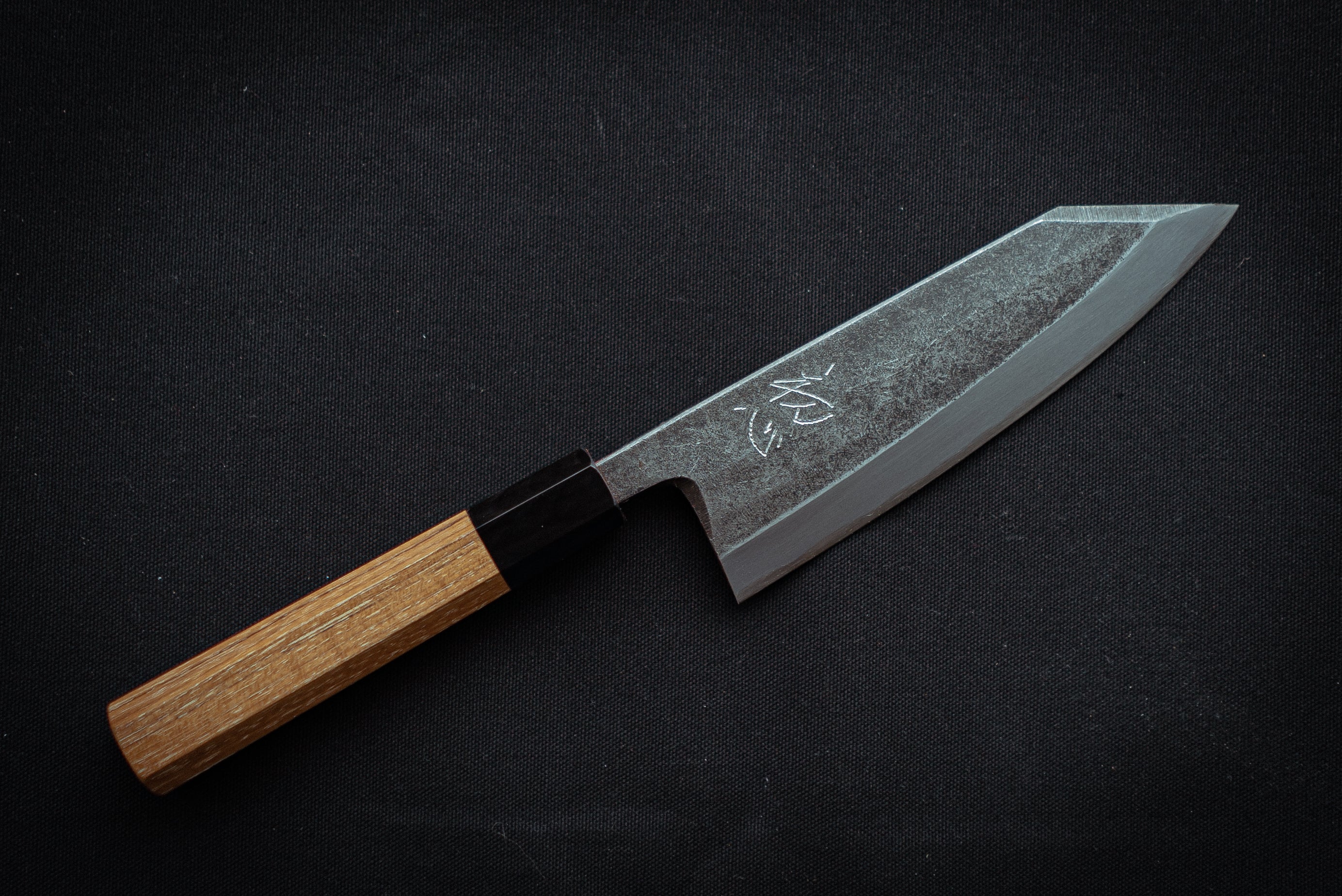 Shirasagi Kurouchi Kiritsuke Deba 165mm - Thecooksedge