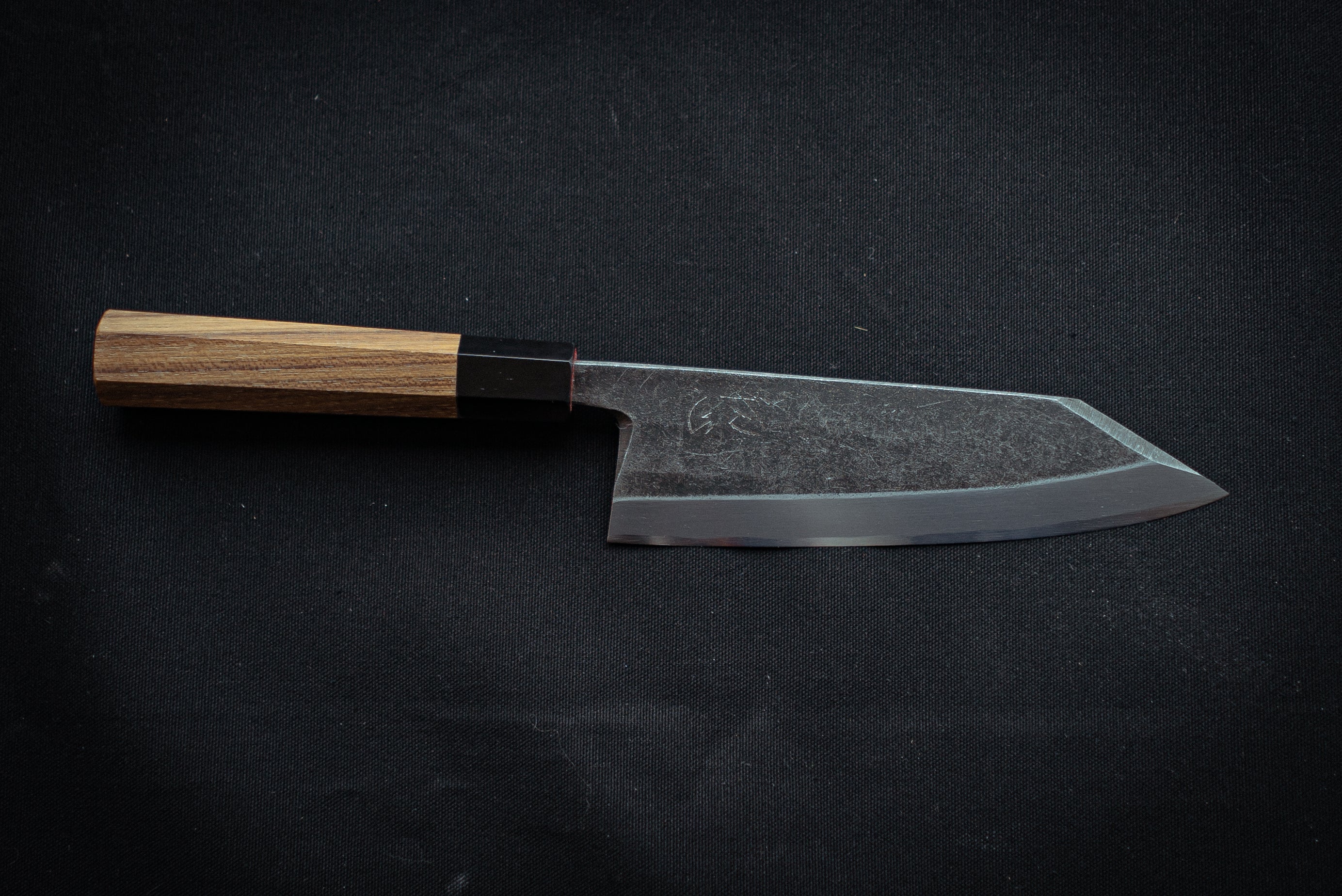 Shirasagi Kurouchi Kiritsuke Deba 180mm - Thecooksedge