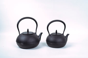Iron Kettle Kuchinashi - Thecooksedge